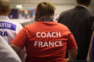 Cathy Arnaud et son t-shirt de caoch france